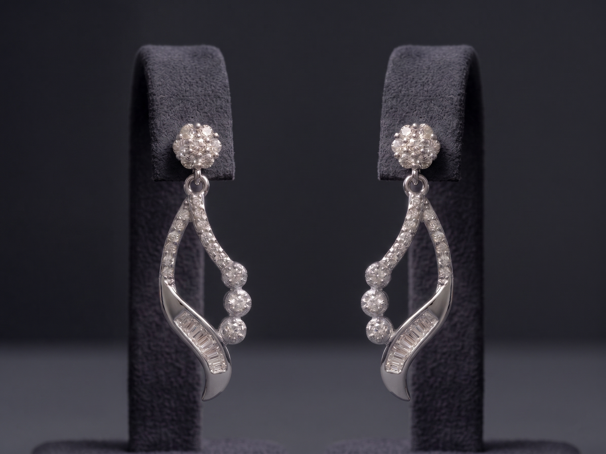 925 Silver Celeste Curve Earrings
