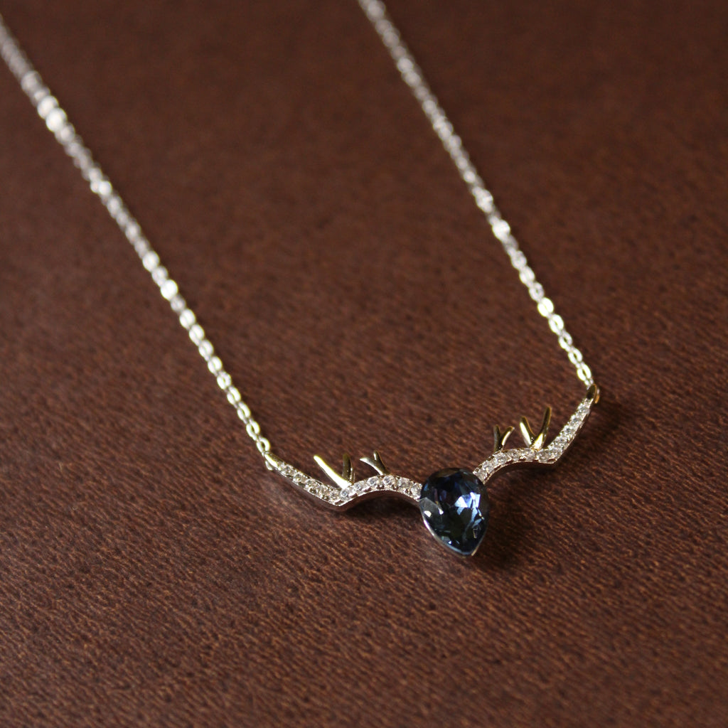 925 Sterling Silver Deer Horn Necklace