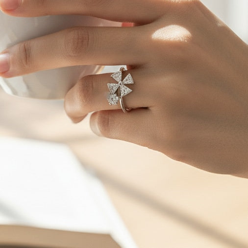 925 Sterling Silver Pinwheel Flower Ring