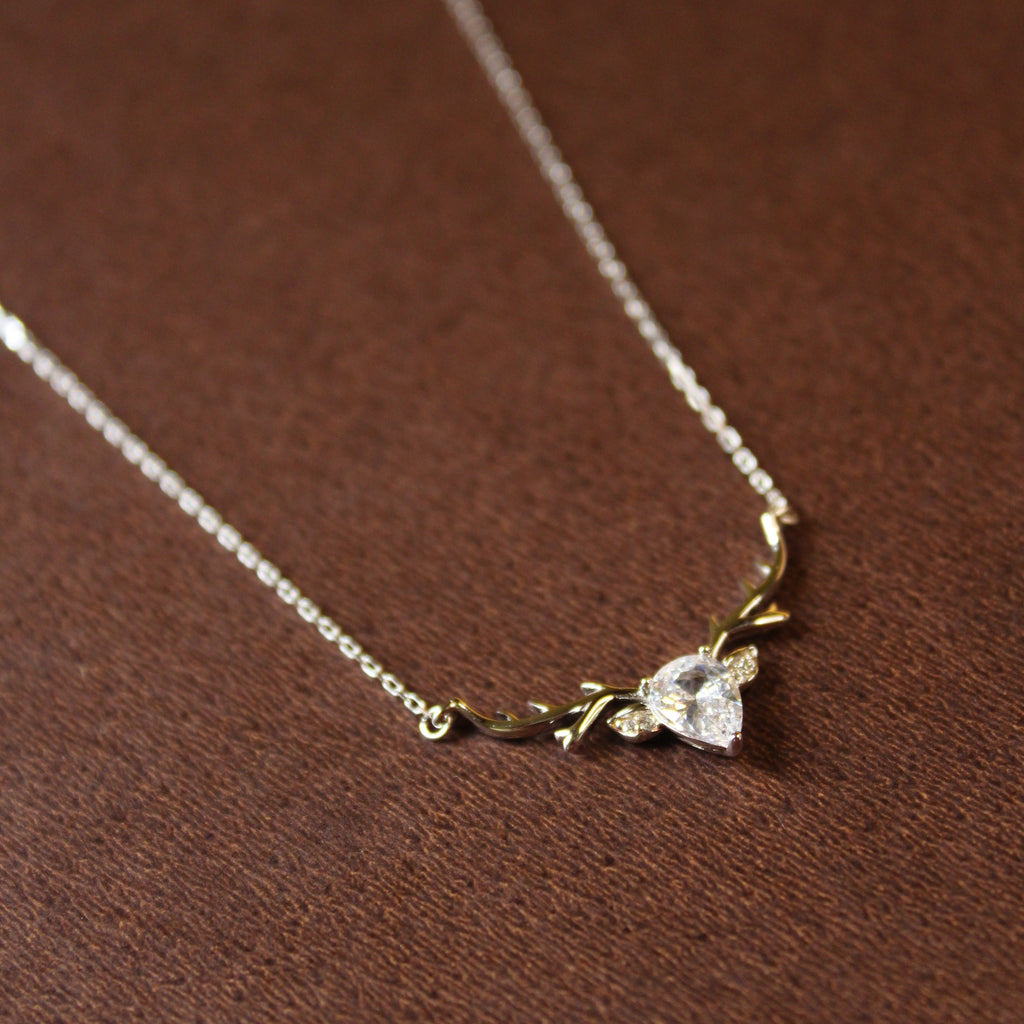925 Sterling Silver Deer Horn Necklace
