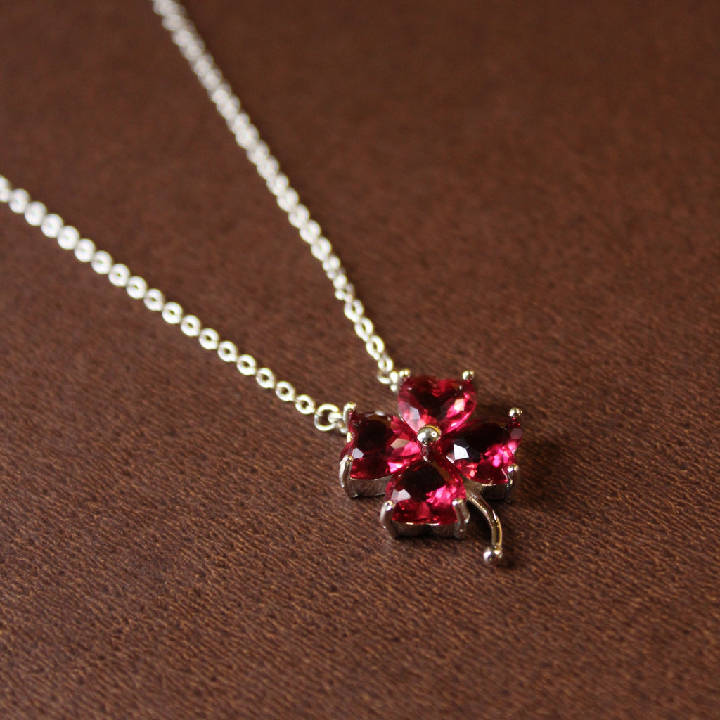 925 Sterling Silver Heart Clover Necklace